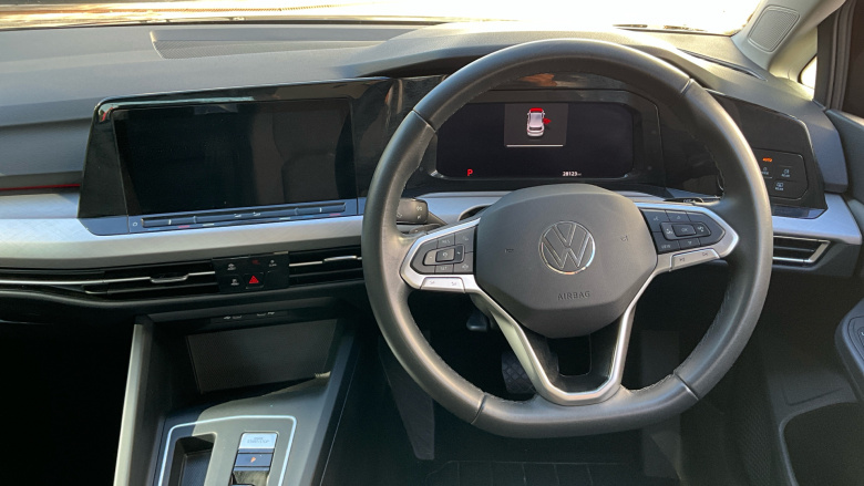 Volkswagen Golf 2.0 TDI Life 5dr DSG Diesel Hatchback